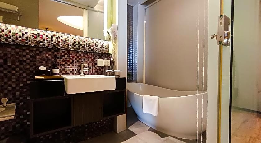 Mercure Surabaya Grand Mirama