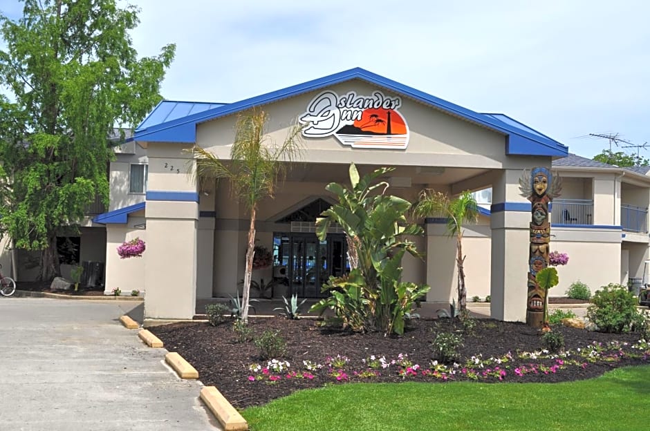 Islander Inn