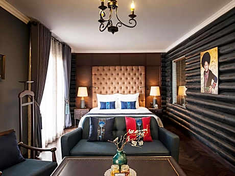 Executive Suite Terrace