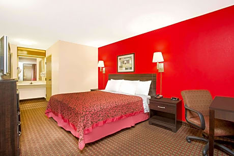 1 King Bed Mobility Accessible Room Non-Smoking