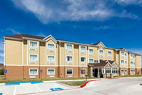 Microtel Inn and Suites by Wyndham Monahans