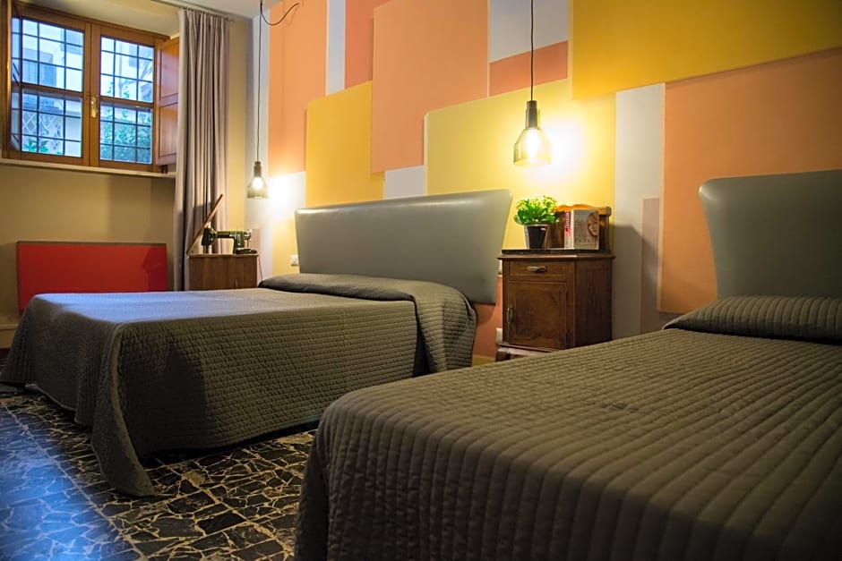 Hotel Diana