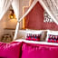 PinkCoco Uluwatu - Constant Surprises & for Cool Adults Only