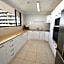 Broadwater Shores Waterfront Apartments