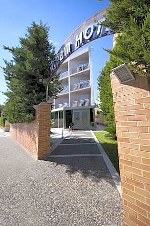 X Dream Hotel-Adults Only