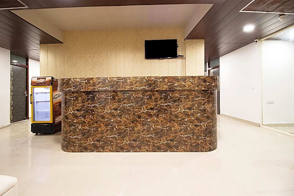 Grand Inn by OYO Rooms – Delhi, NY