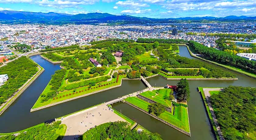 Toyoko Inn Hokkaido Hakodate Ekimae Daimon