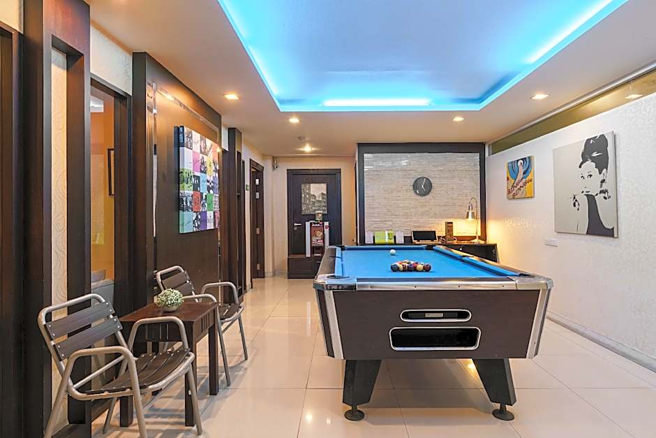 Icheck Inn Sukhumvit Soi 2