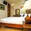 Hotel Casa del Virrey & Suites