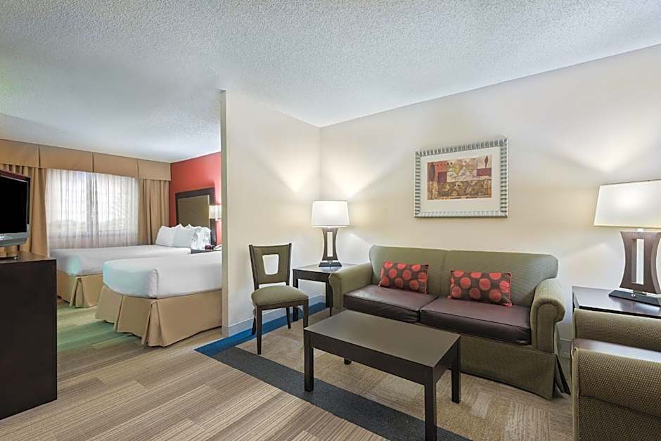 Holiday Inn Express Hotel & Suites Kendall East-Miami By IHG