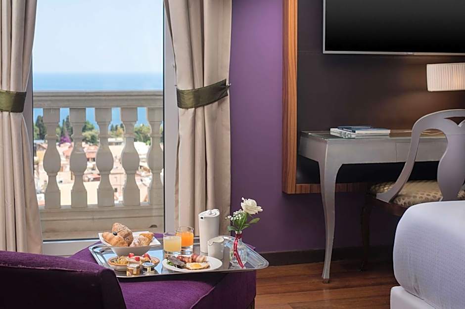 NH Collection Taormina