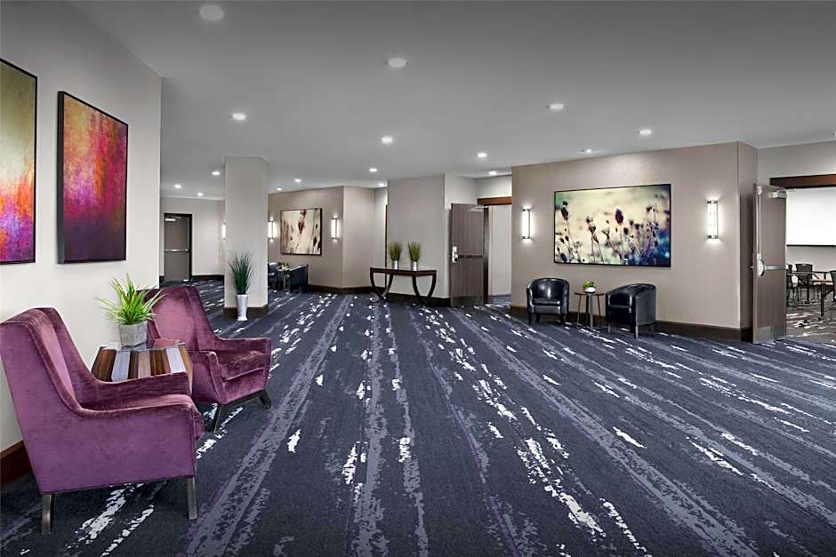 Hilton Garden Inn Charlotte Waverly