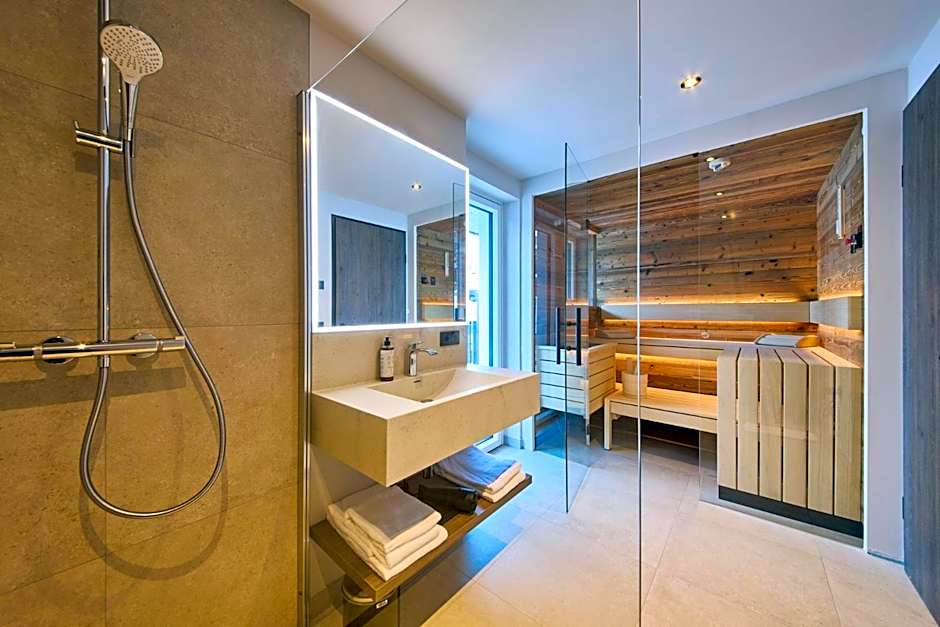 LH Suites Aparthotel - NEW since 2025