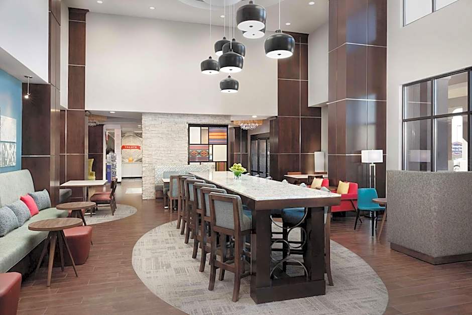 Hampton Inn By Hilton & Suites El Paso/East