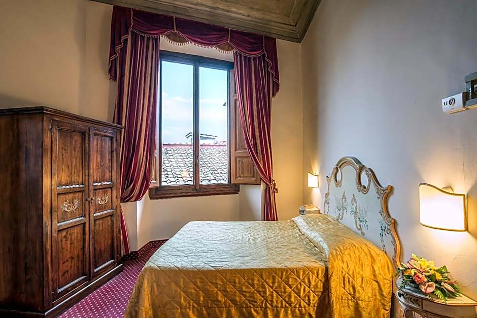 Hotel Paris