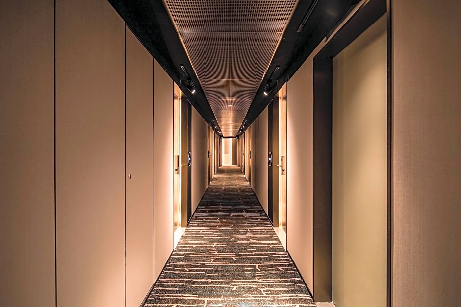 Amber East Hotel