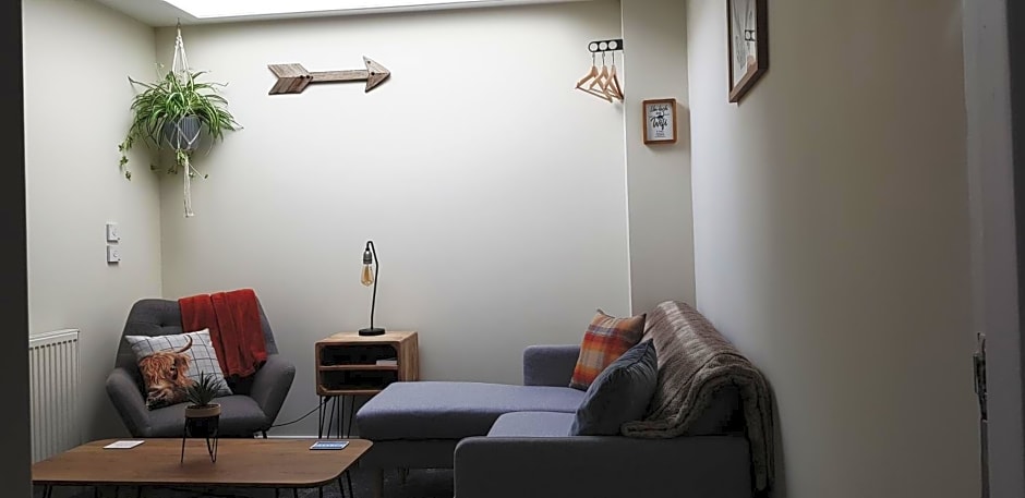 Airanloch Bed & Breakfast, Loch Ness, Adult Only