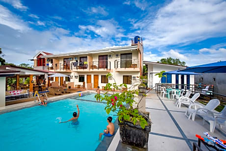 Greenfield Tourist Inn