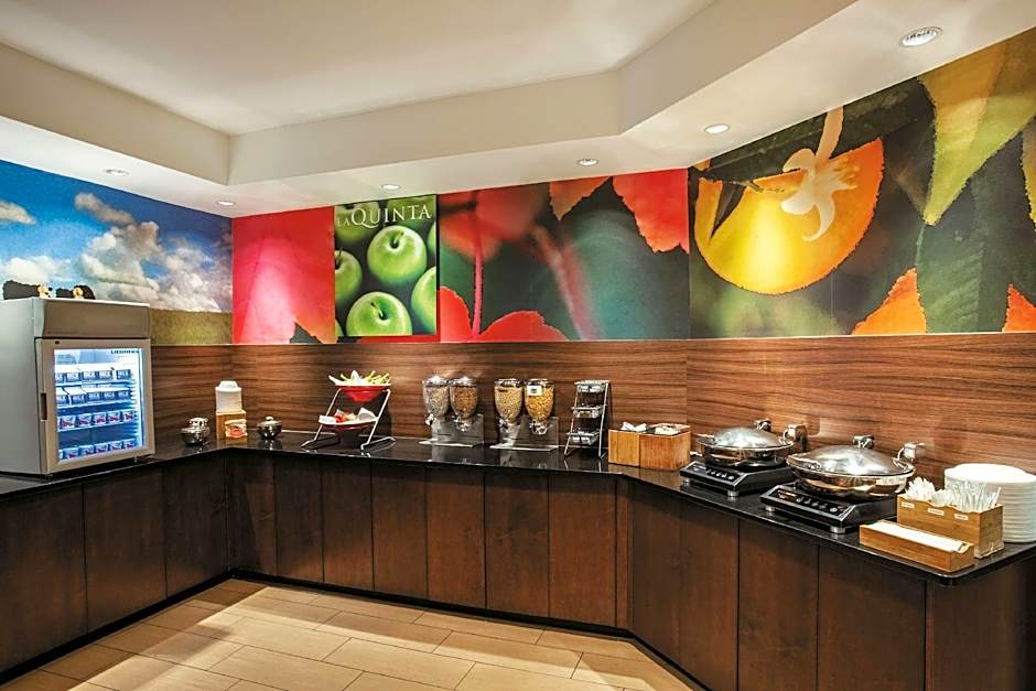La Quinta Inn & Suites by Wyndham Manassas Battlefield – Manassas, VA