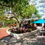 Waikiki Marina Resort at the Ilikai