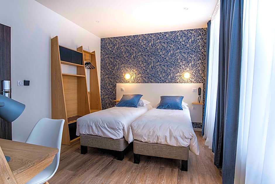 Mayrena Hotel Restaurant