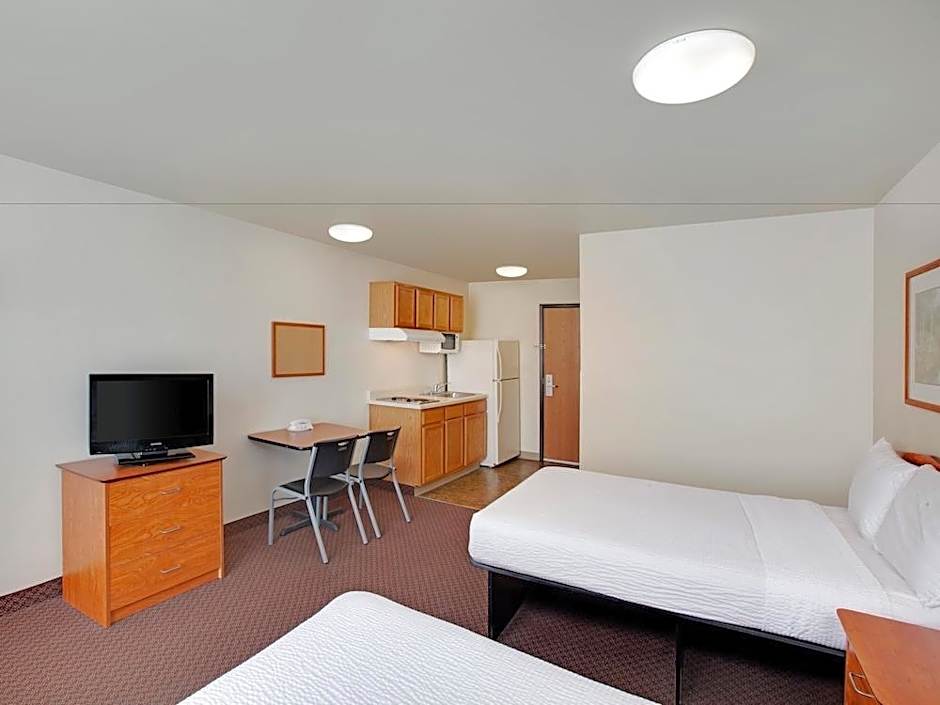 WoodSpring Suites Beaumont