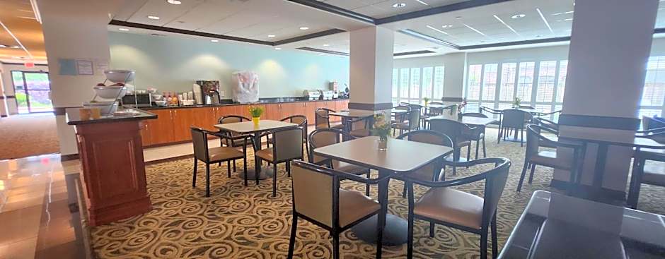 Wingate by Wyndham Houston / Willowbrook