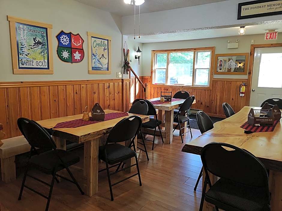 Crabbe Mountain Inn