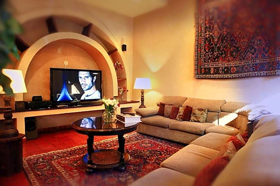 Massabki Hotel