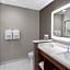 Holiday Inn Express & Suites Lubbock Central - Univ Area by IHG