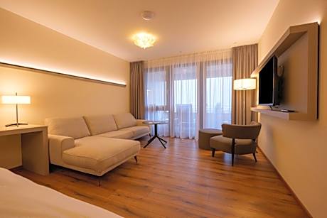 Double Room with Lake View