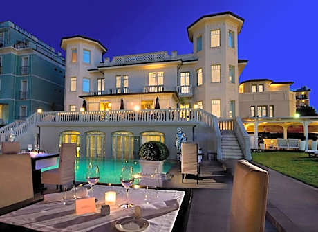 Hotel Carducci 76