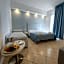 Hotel Caravel Park
