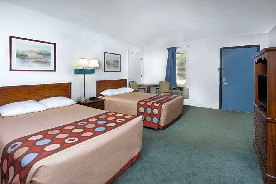 Super 8 by Wyndham Taylorville IL