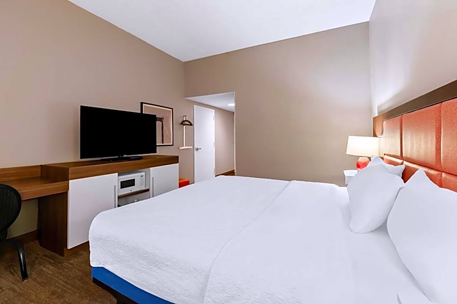 Photo 1 of 3 of 1 King Bed, Mobility Accessible