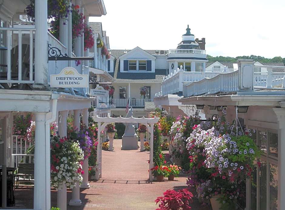 Danfords Hotel & Marina