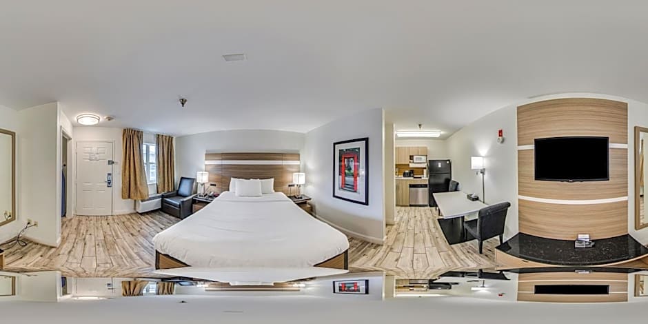 MainStay Suites Knoxville - Cedar Bluff