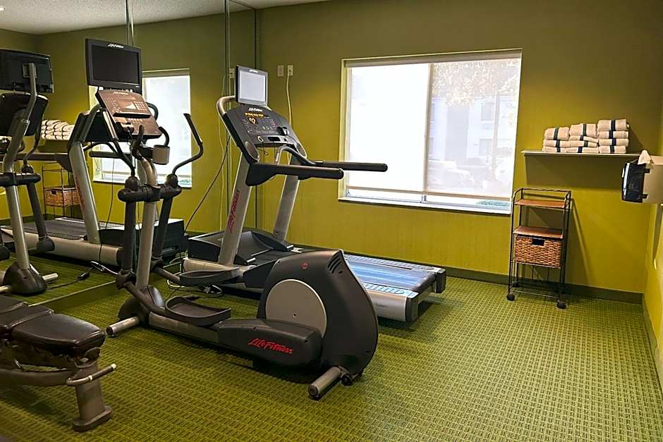 Country Inn & Suites by Radisson, Fayetteville I-95, NC