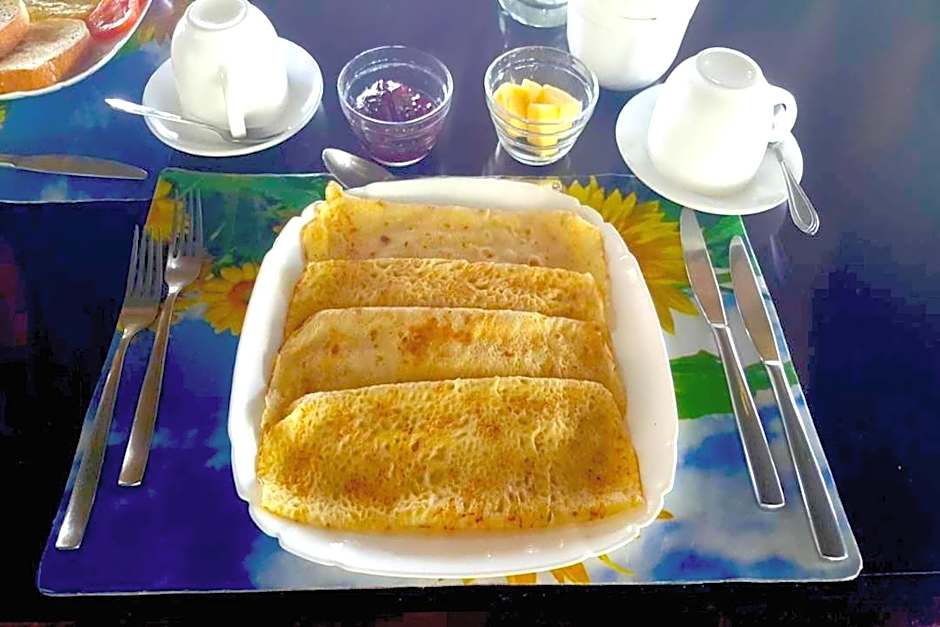 Bahari Dhow Beach Villas