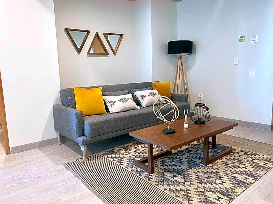 The Boat Condo by Andiani Travel