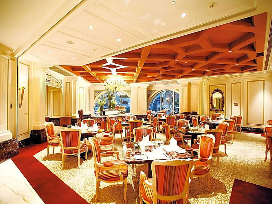 Legendale Hotel Beijing