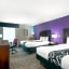 La Quinta Inn & Suites by Wyndham Huntsville Airport Madison