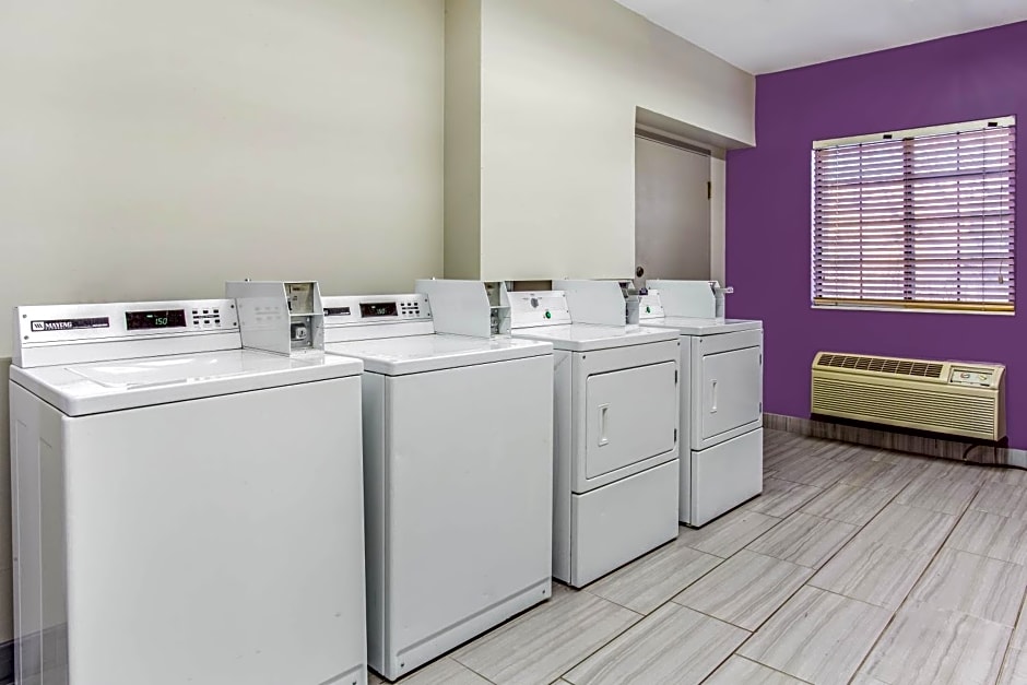La Quinta Inn Ohare Ap – Elk Grove Village, IL