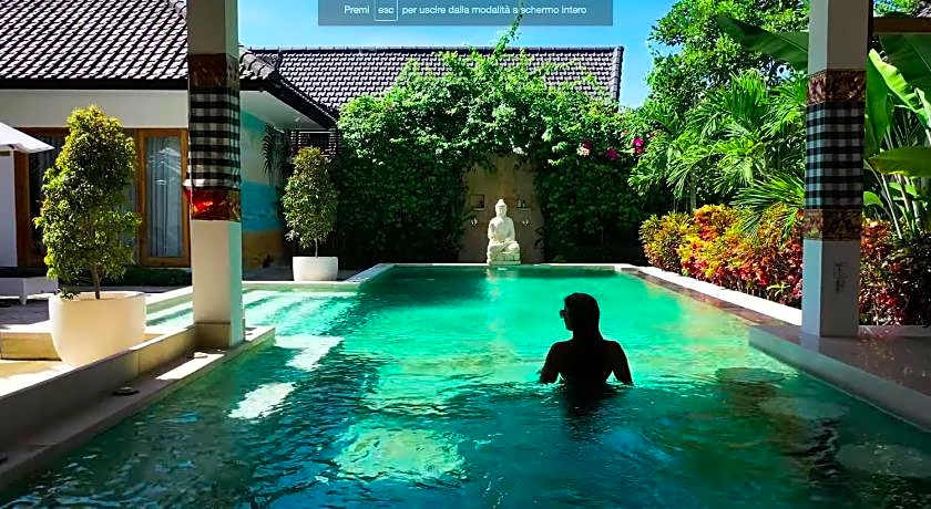 Villa Casablanca Surf Keramas