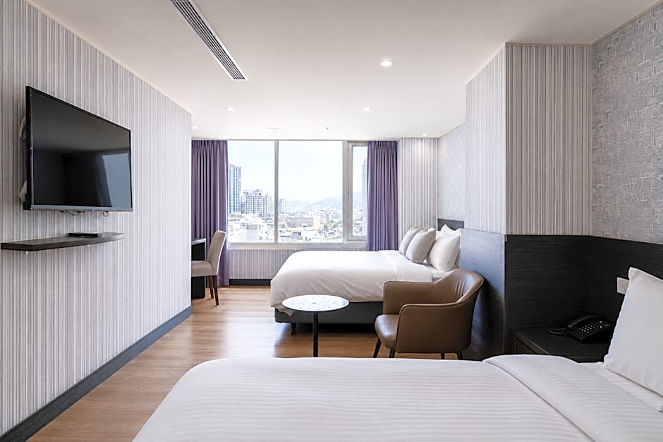 Elence Hotel