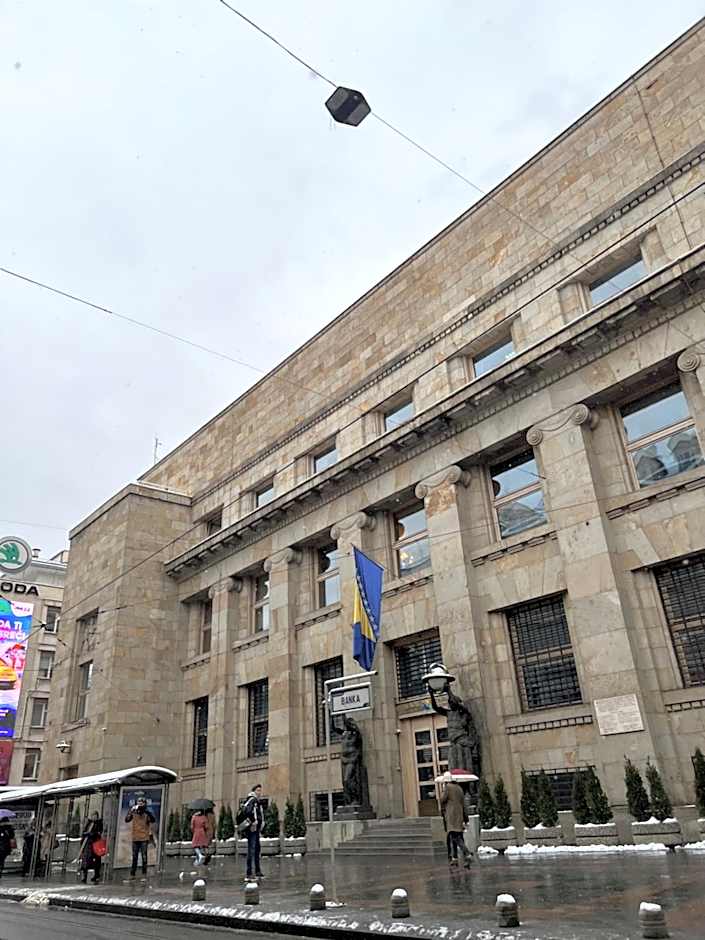 Modern and Bright Apartments - Main Street