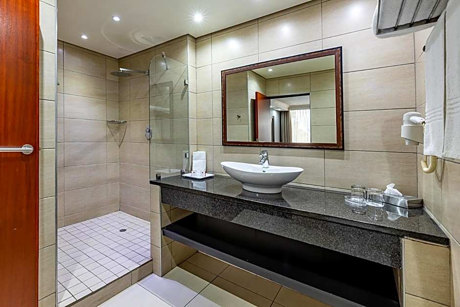 African Sky Ermelo Inn