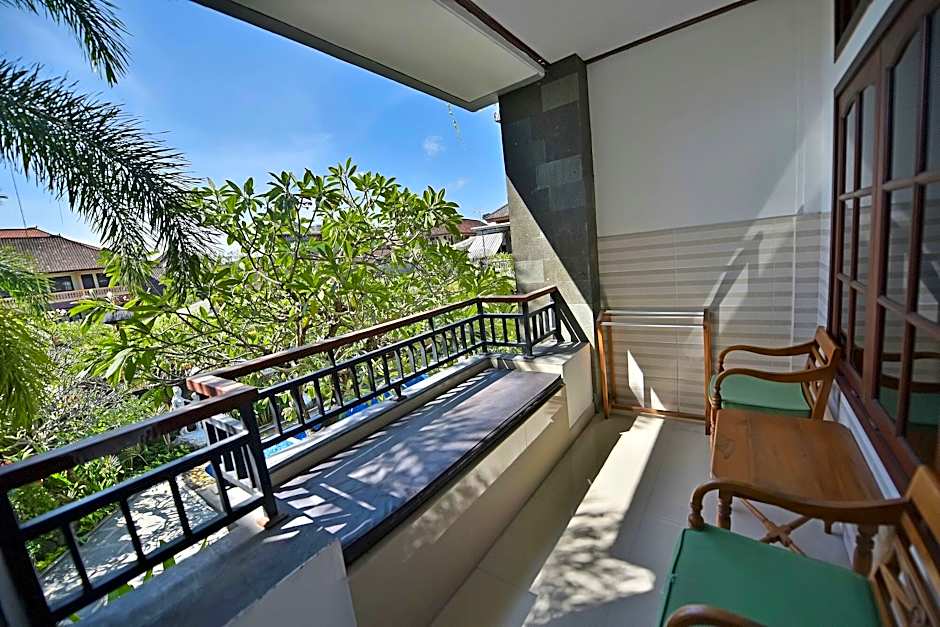 Sandat Hotel Legian