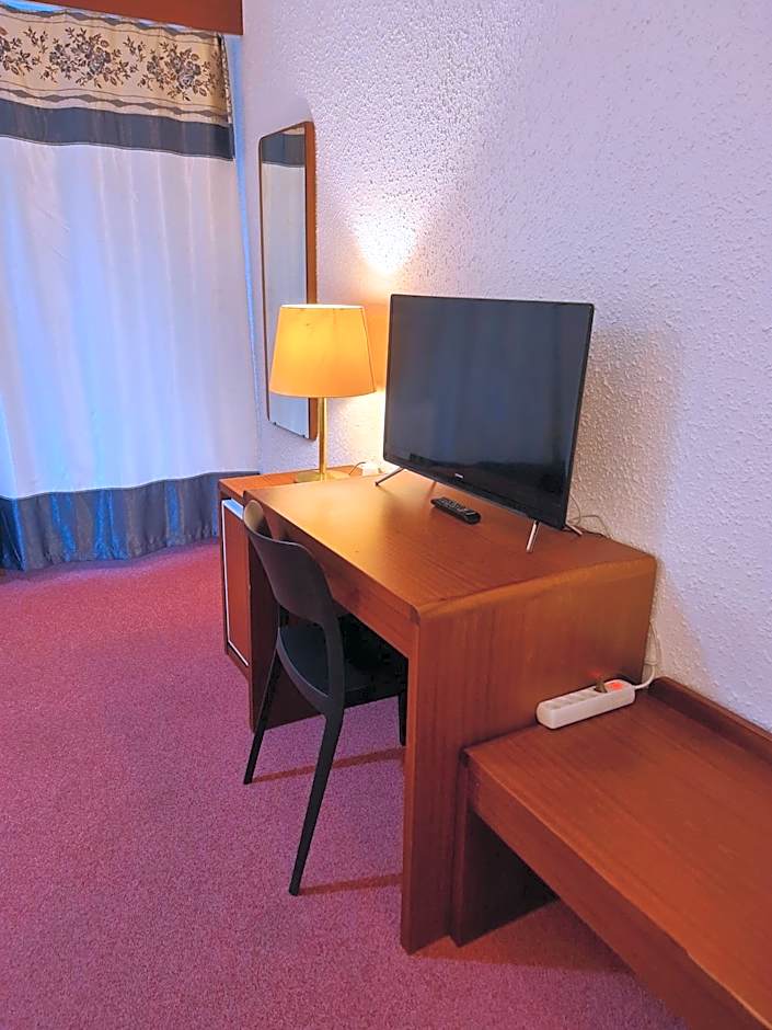 Hôtel de la Poste Martigny - City Center