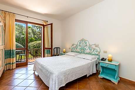 Double or Twin Room with Garden View